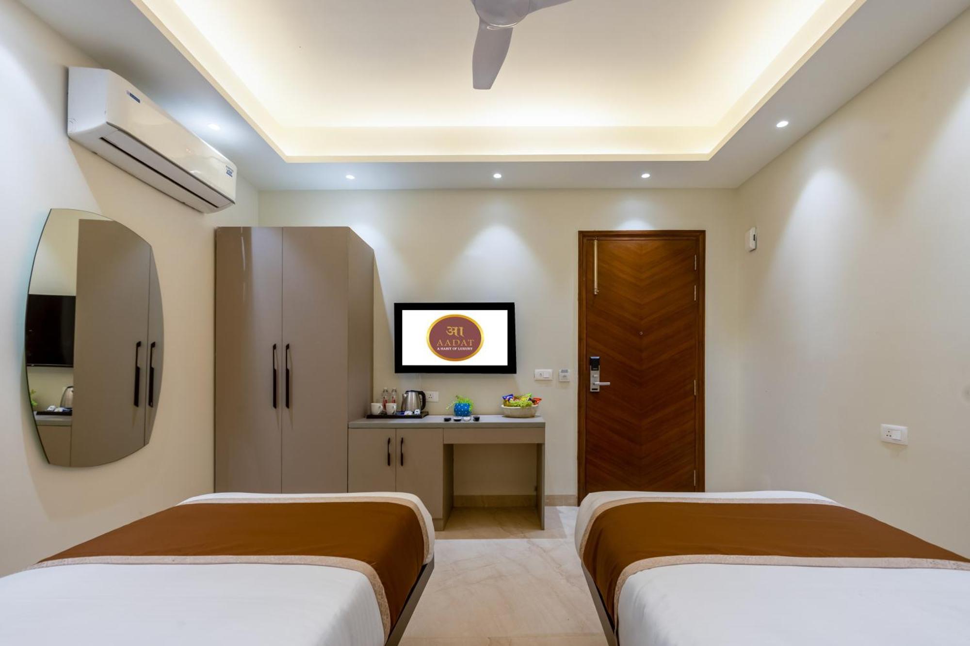 Hotel Ginger Palace Delhi Airport Yeni Delhi Dış mekan fotoğraf