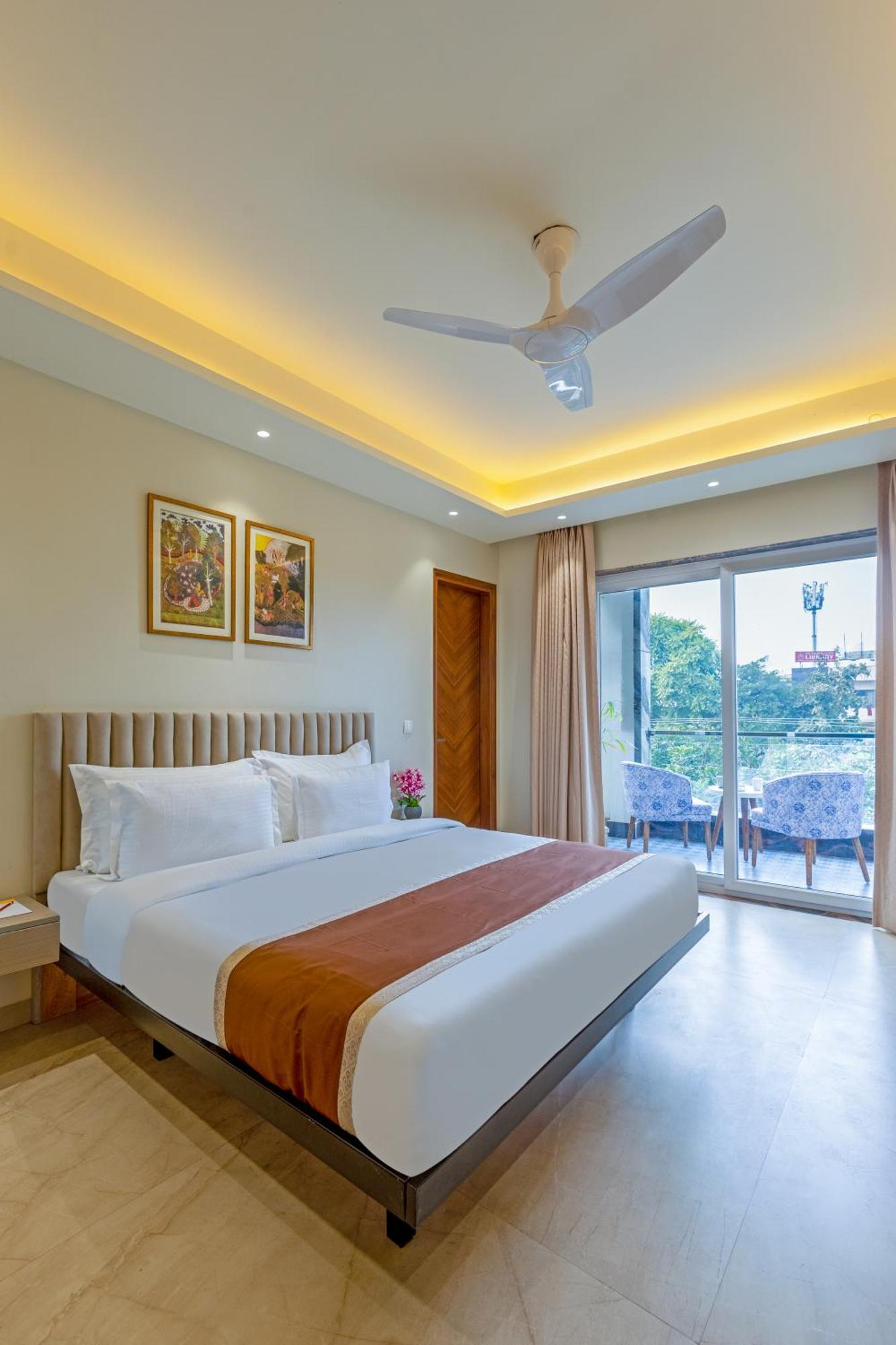 Hotel Ginger Palace Delhi Airport Yeni Delhi Dış mekan fotoğraf