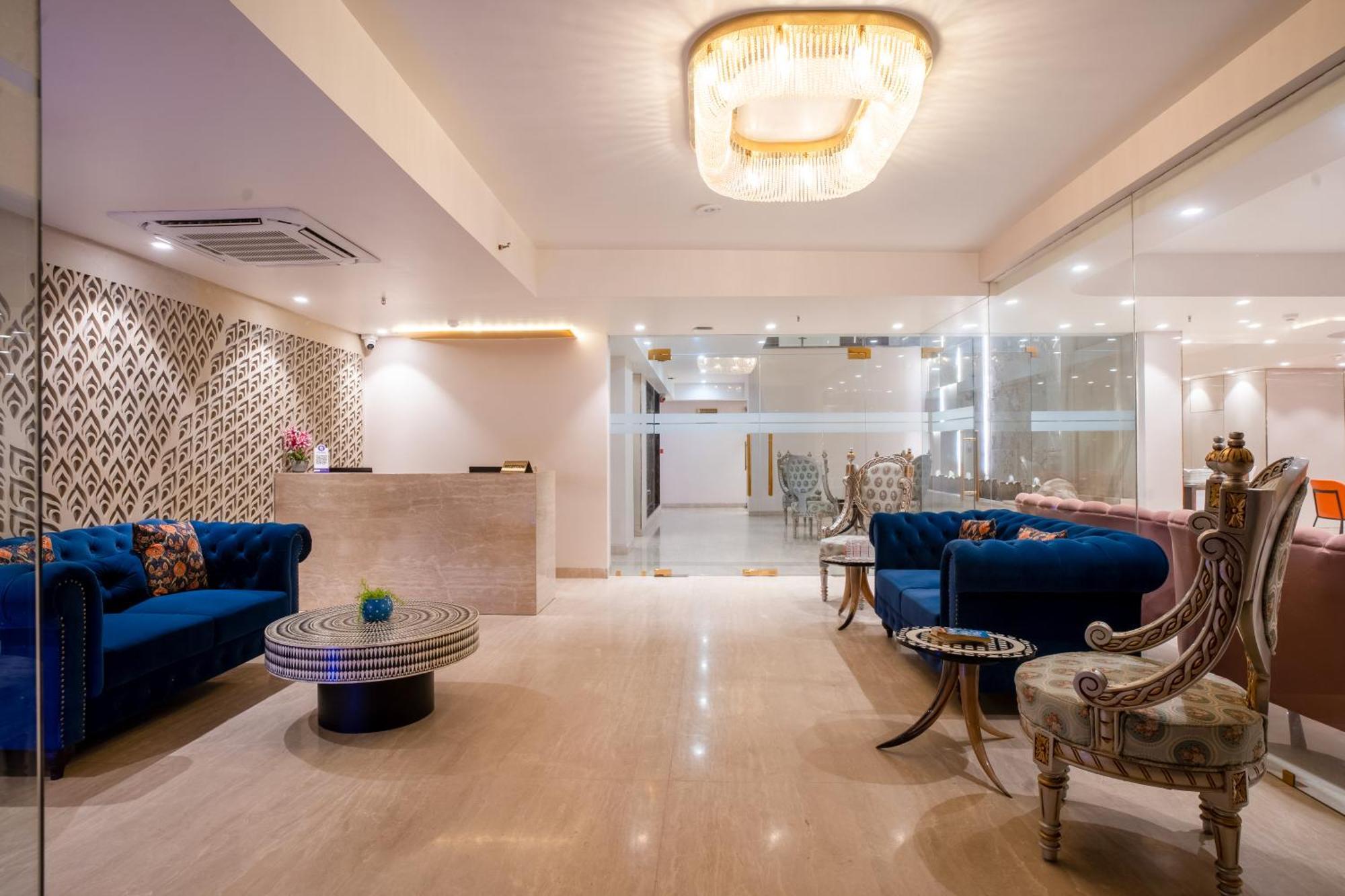 Hotel Ginger Palace Delhi Airport Yeni Delhi Dış mekan fotoğraf