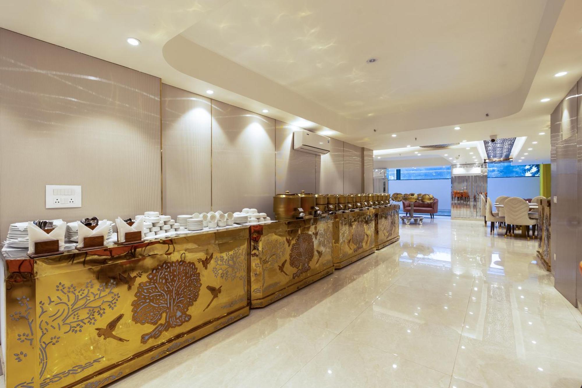 Hotel Ginger Palace Delhi Airport Yeni Delhi Dış mekan fotoğraf