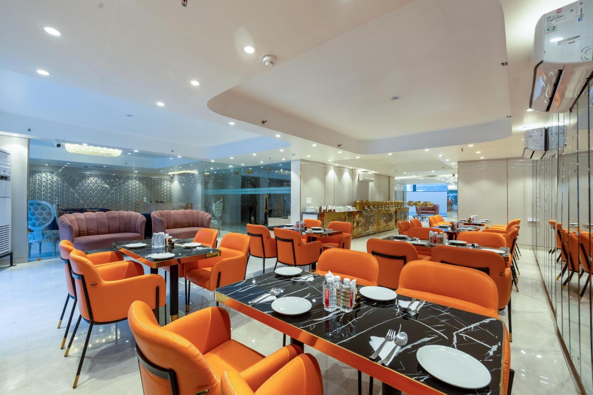 Hotel Ginger Palace Delhi Airport Yeni Delhi Dış mekan fotoğraf