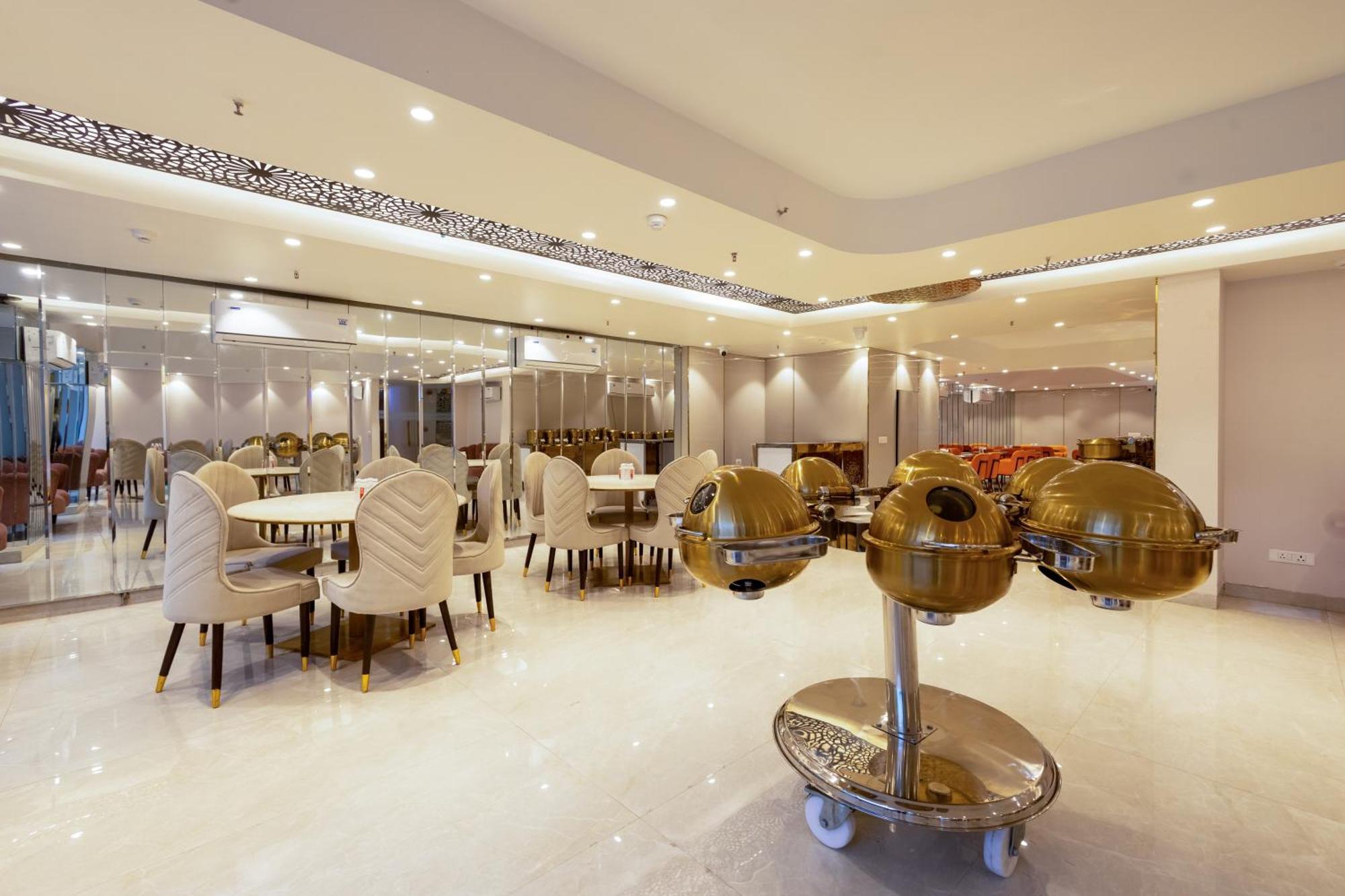Hotel Ginger Palace Delhi Airport Yeni Delhi Dış mekan fotoğraf
