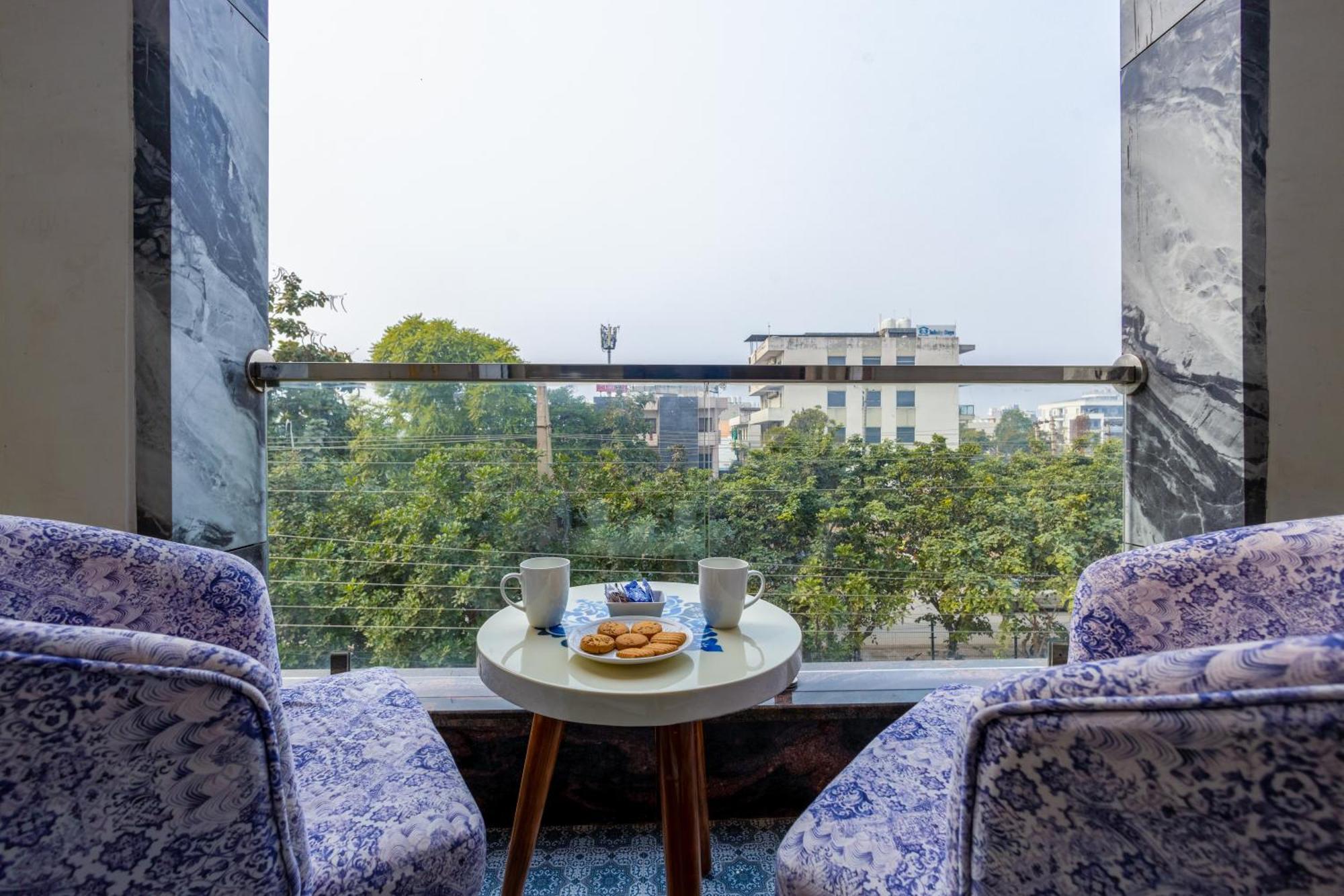 Hotel Ginger Palace Delhi Airport Yeni Delhi Dış mekan fotoğraf