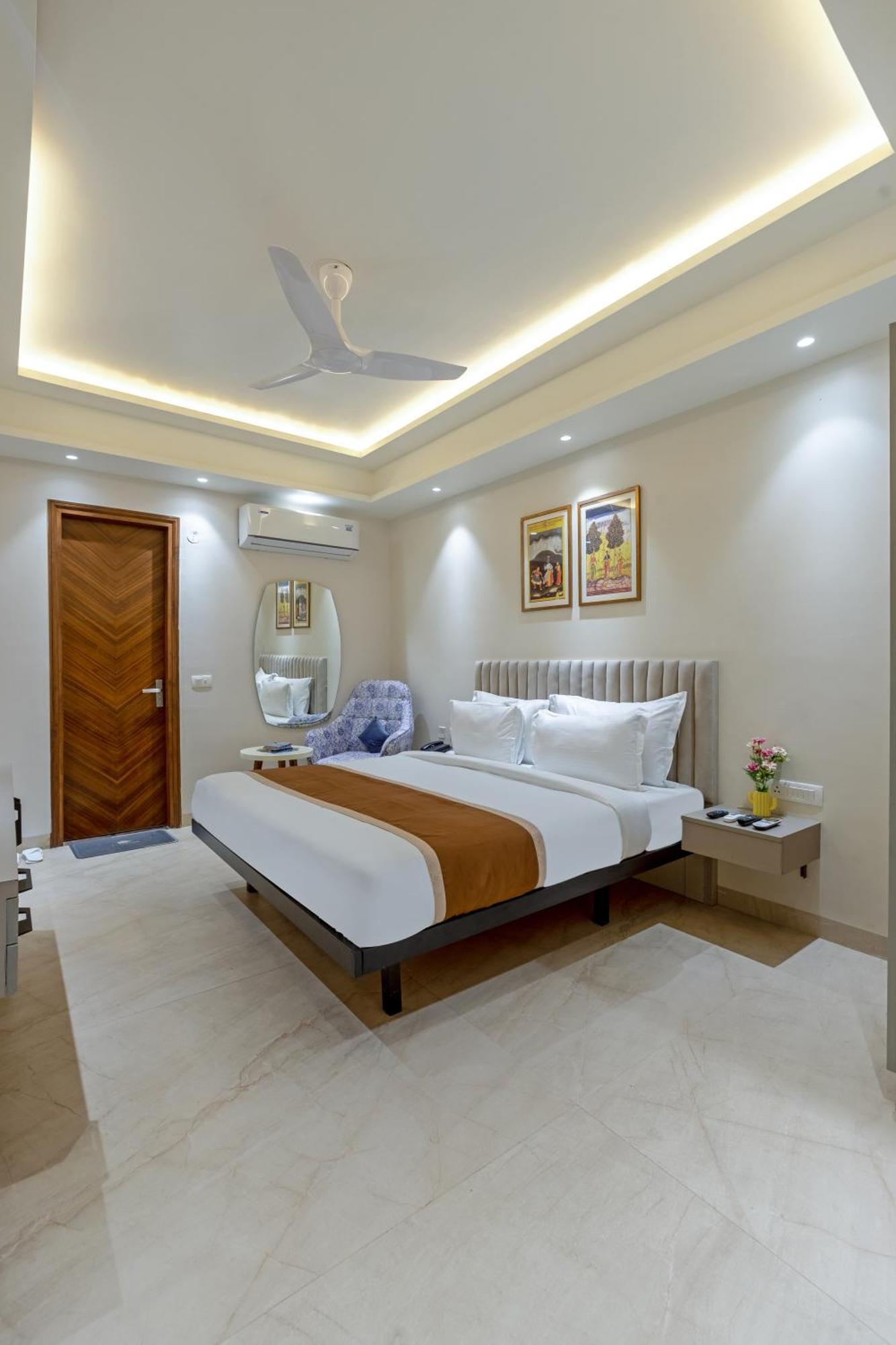 Hotel Ginger Palace Delhi Airport Yeni Delhi Dış mekan fotoğraf